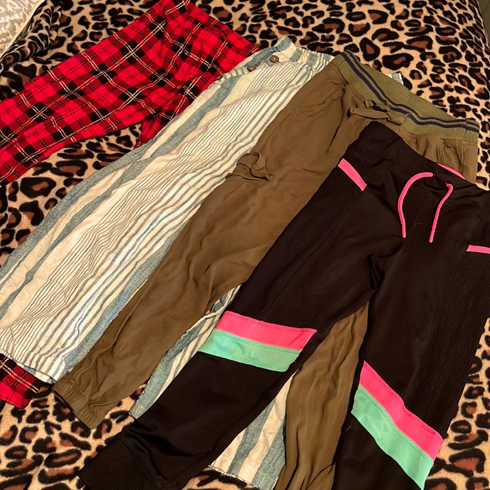 Bundle of pants